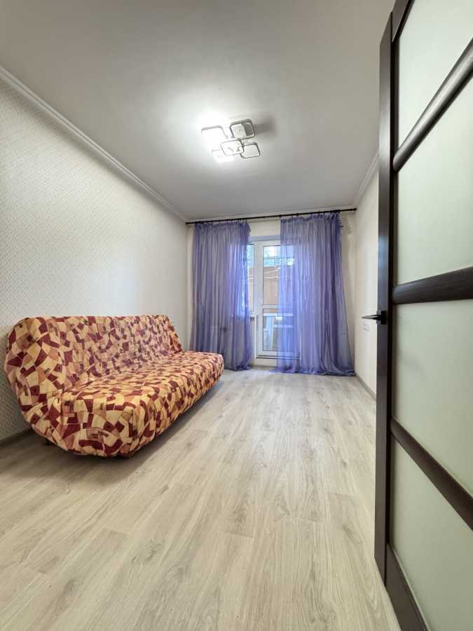 Продажа 2-комнатной квартиры 51.15 м², Михаила Донца ул., Ломоносова, 8