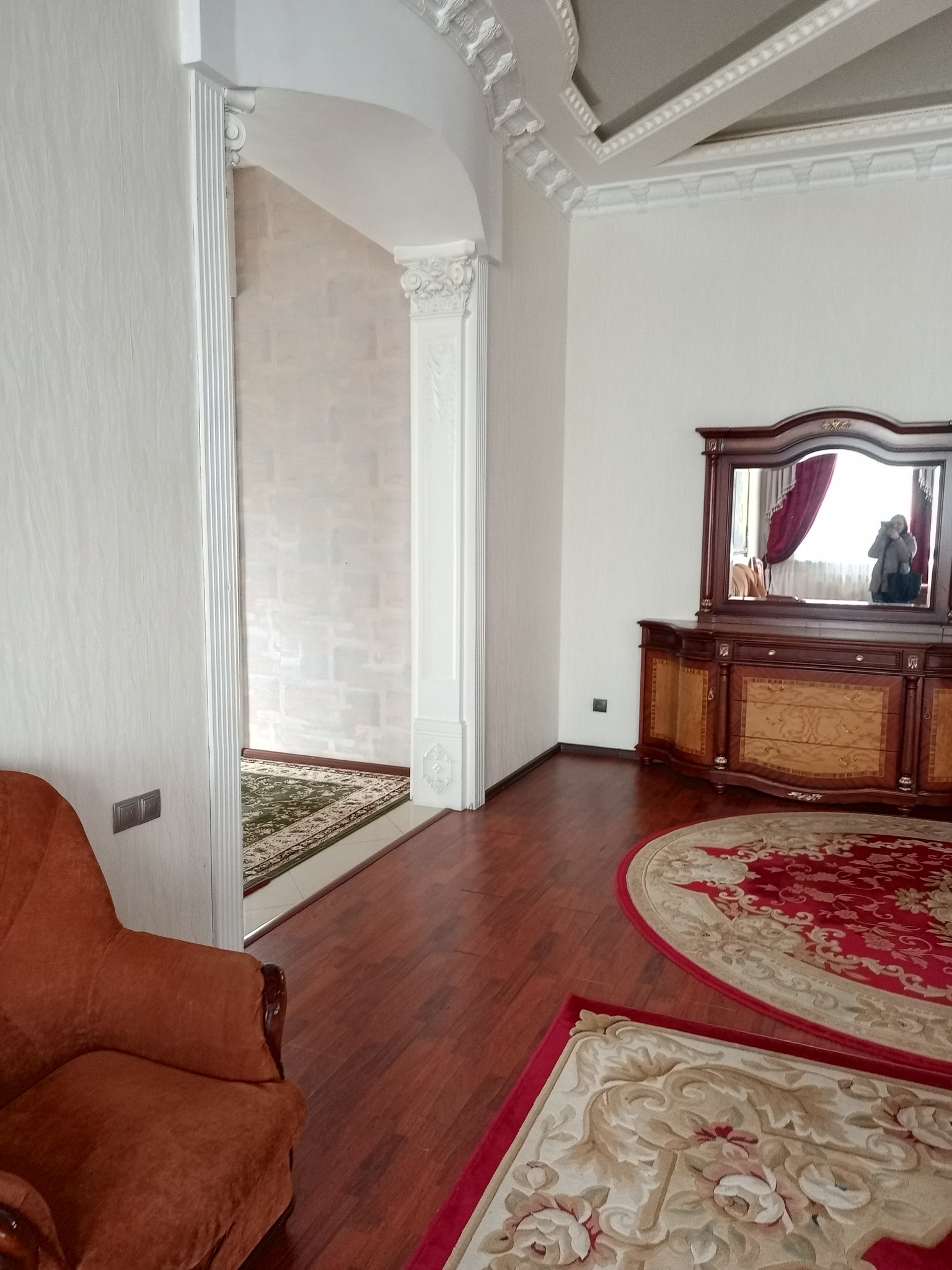 Продажа дома 380 м², Горіхова вул.