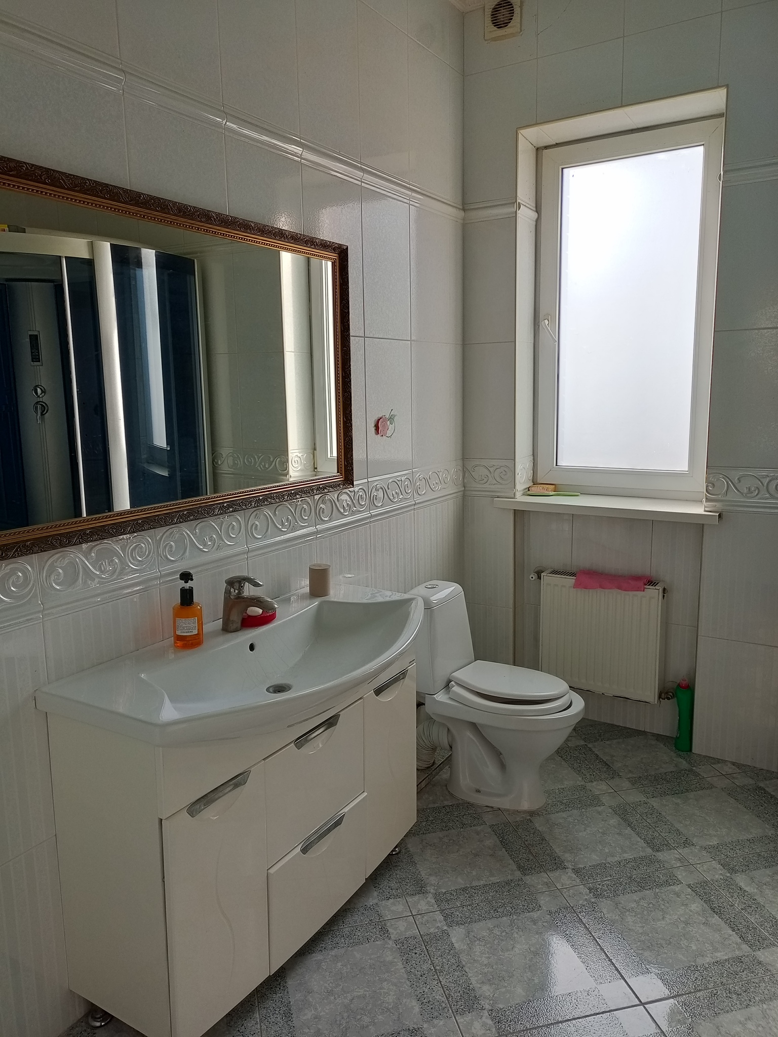 Продажа дома 380 м², Горіхова вул.