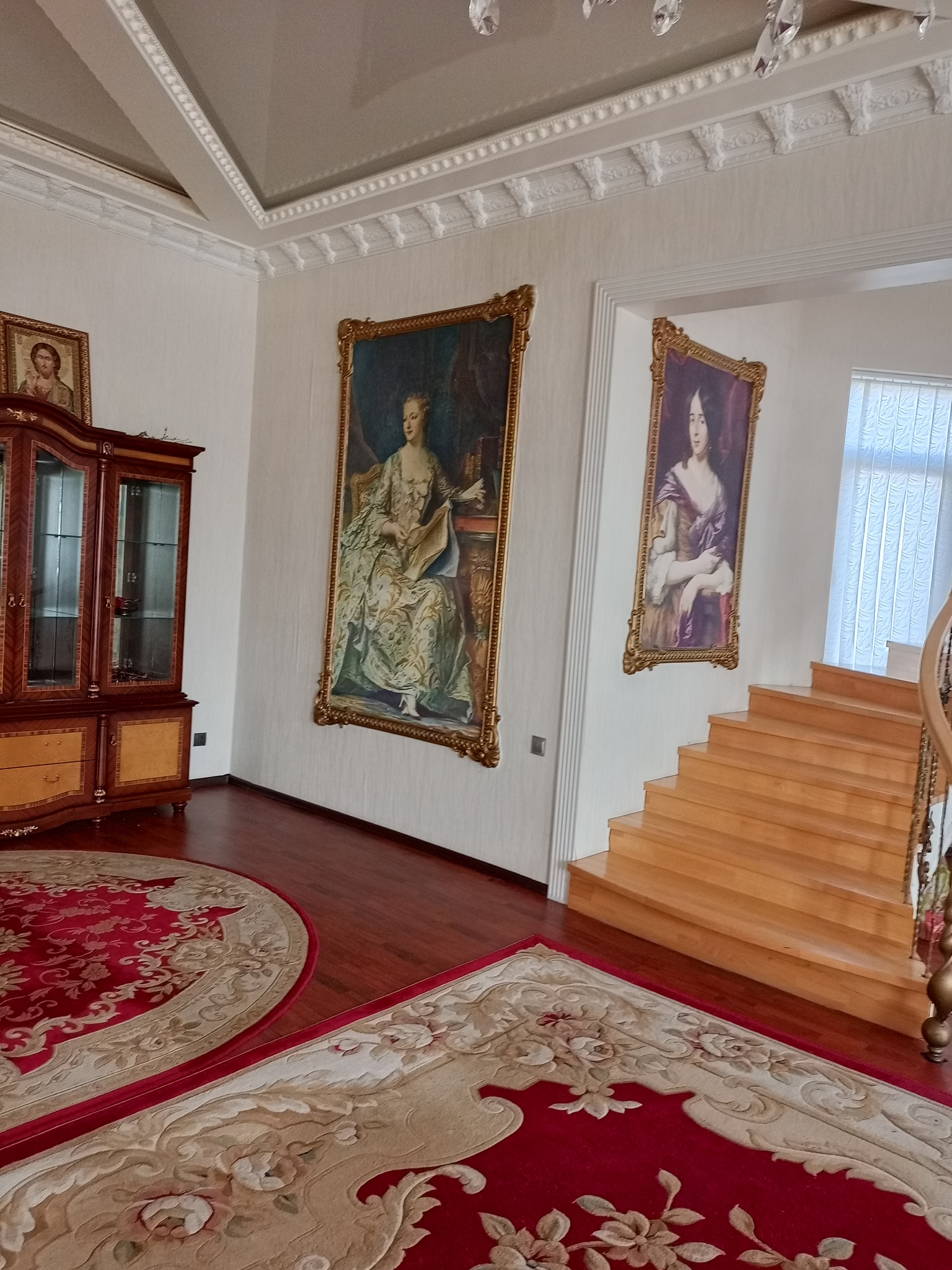 Продажа дома 380 м², Горіхова вул.