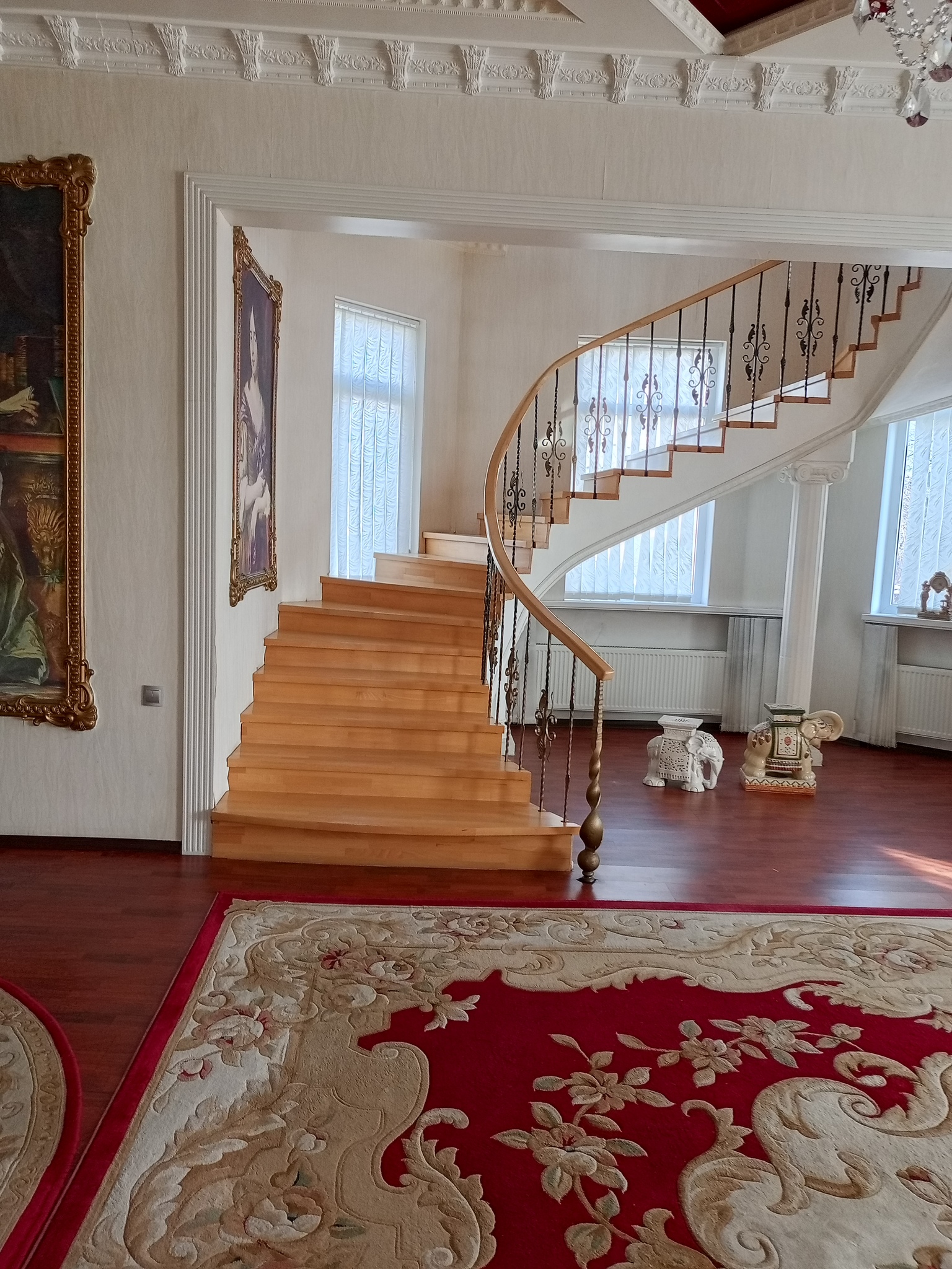 Продажа дома 380 м², Горіхова вул.