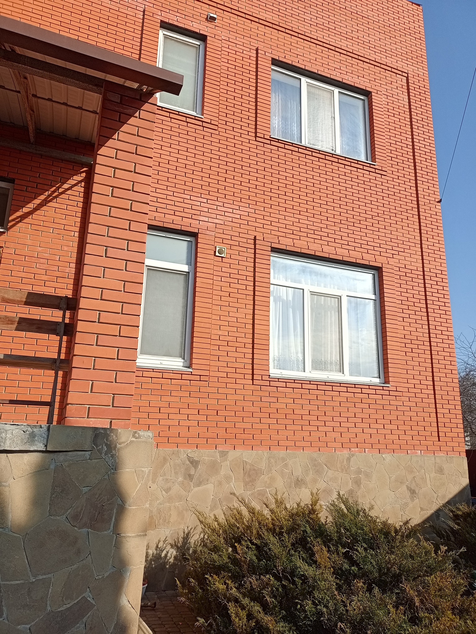 Продажа дома 380 м², Горіхова вул.