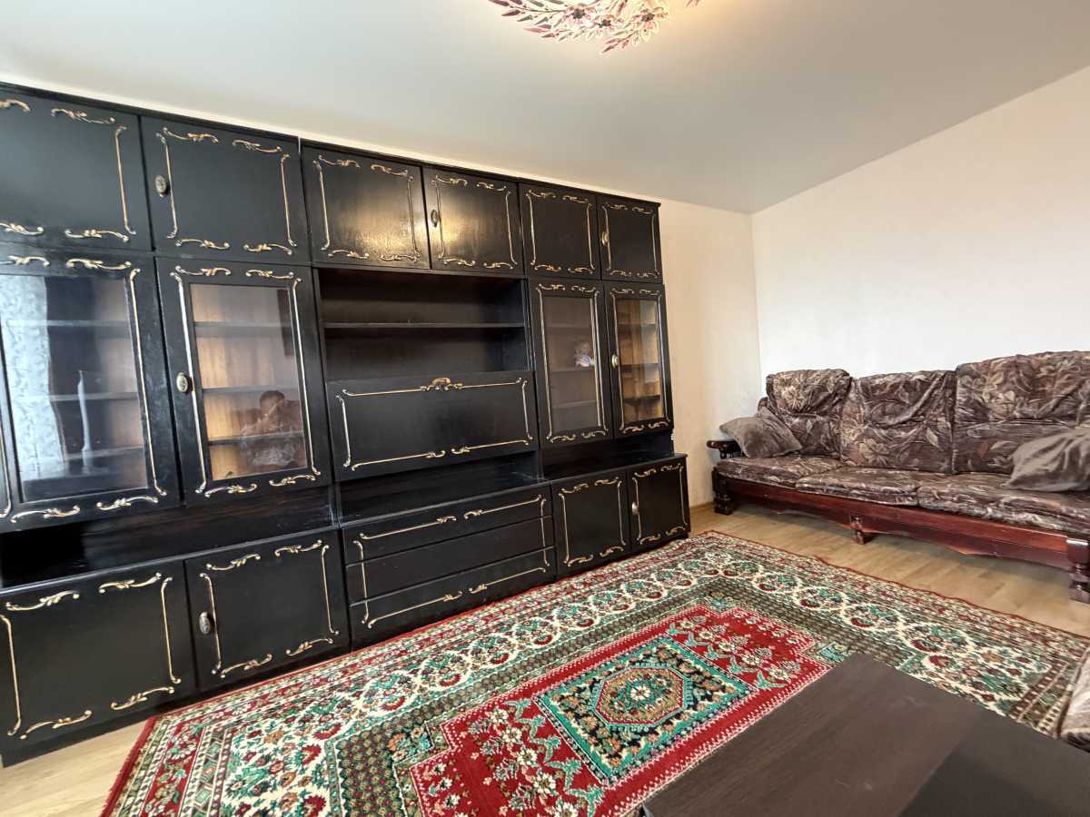 Аренда 3-комнатной квартиры 70 м², Маршала Тимошенко ул., 13