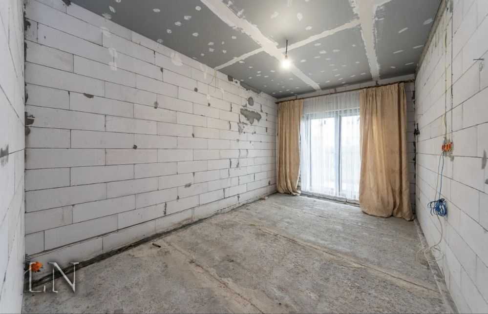 Продажа дома 250 м², Озерна