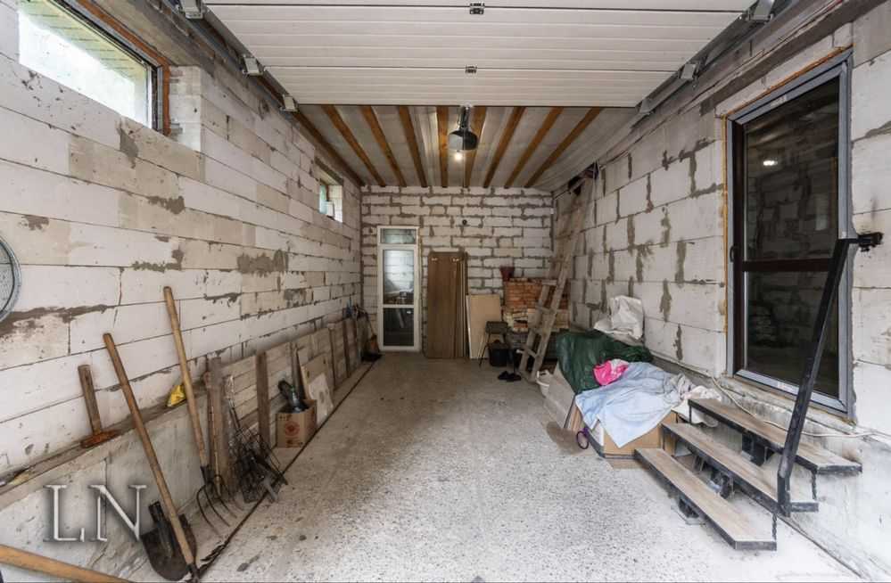 Продажа дома 250 м², Озерна