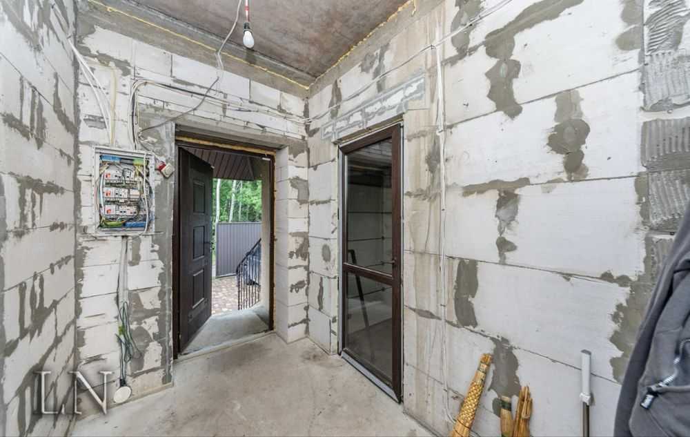 Продажа дома 250 м², Озерна