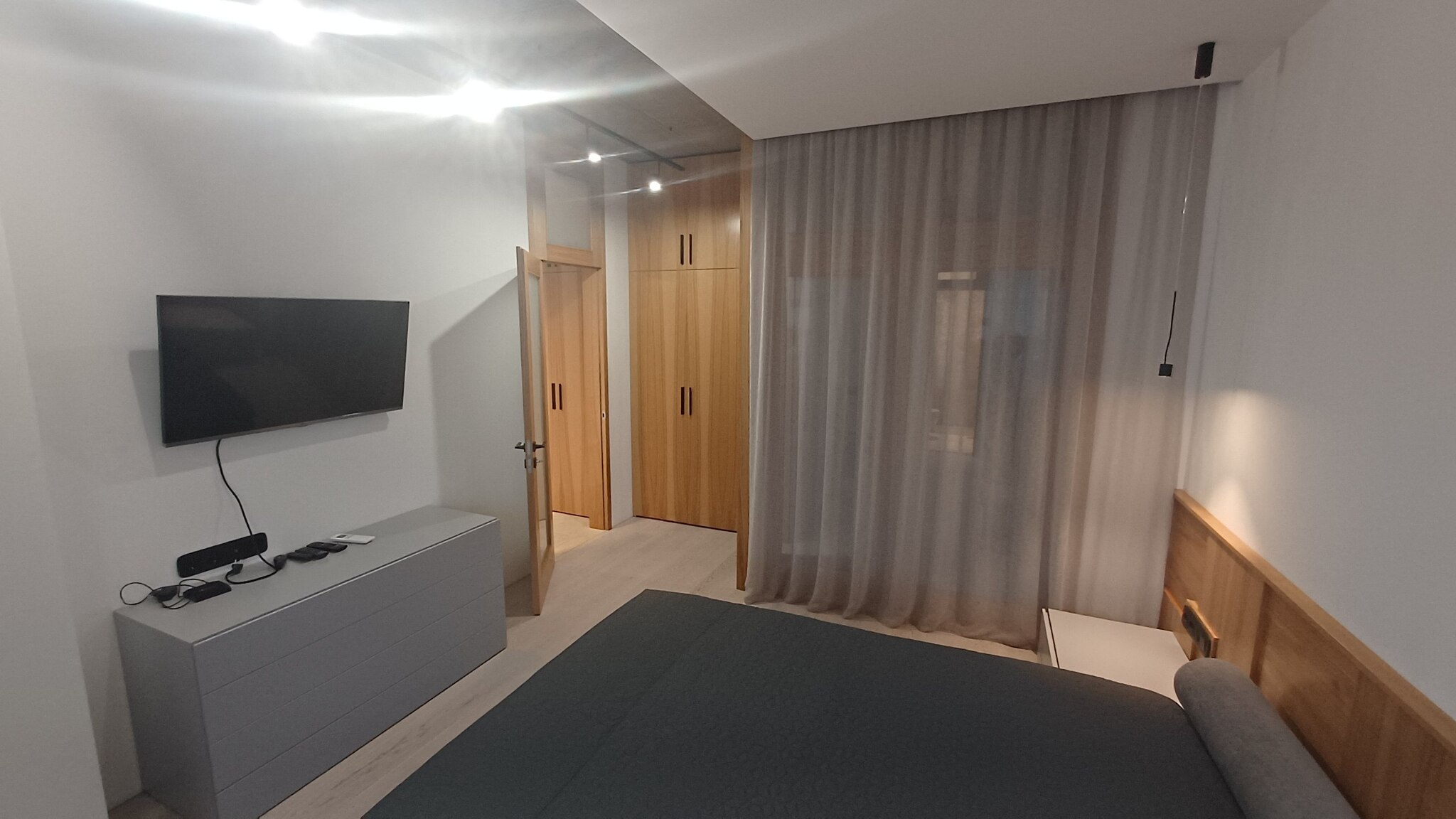 Аренда 2-комнатной квартиры 80 м², Владимира Моссаковского ул.
