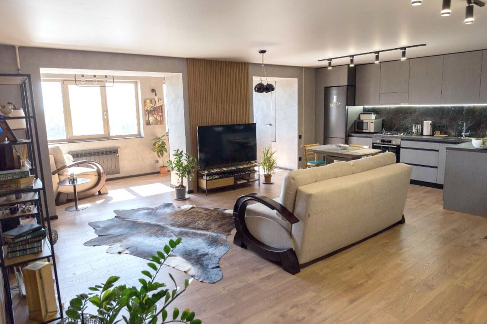 Продажа 3-комнатной квартиры 70 м², Шолохова ул., 7