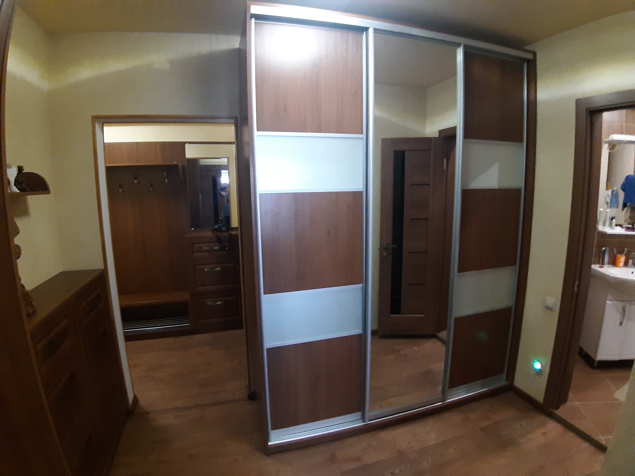 Продажа 3-комнатной квартиры 90.5 м², Милославская ул., 4