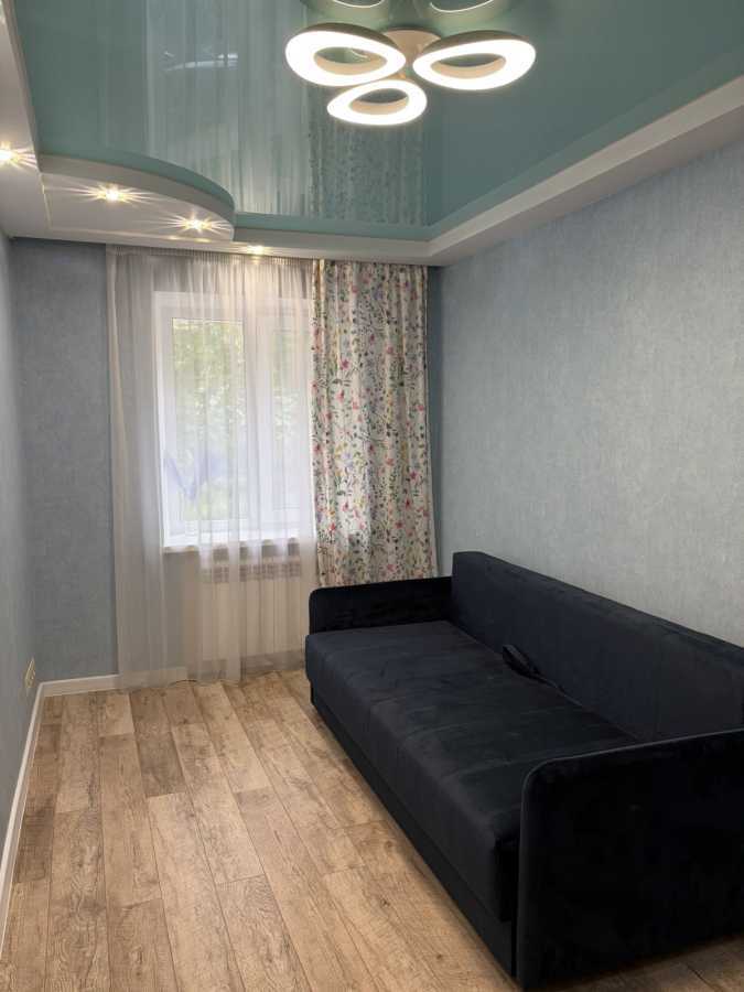 Продаж 3-кімнатної квартири 56 м², Братів Зерових вул., 14/18