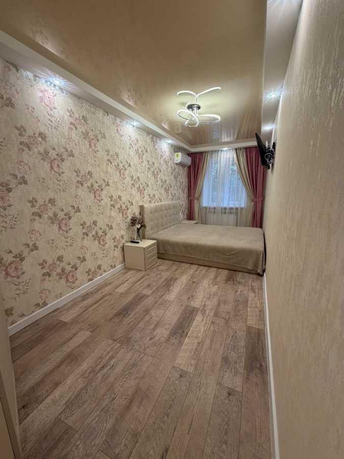 Продаж 3-кімнатної квартири 56 м², Братів Зерових вул., 14/18