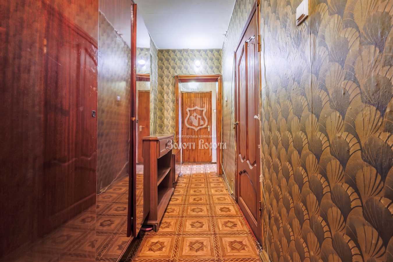 Продаж 3-кімнатної квартири 69.3 м², Юності вул., 1