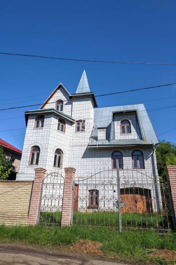 Продажа дома 300 м², Пироговська, 79