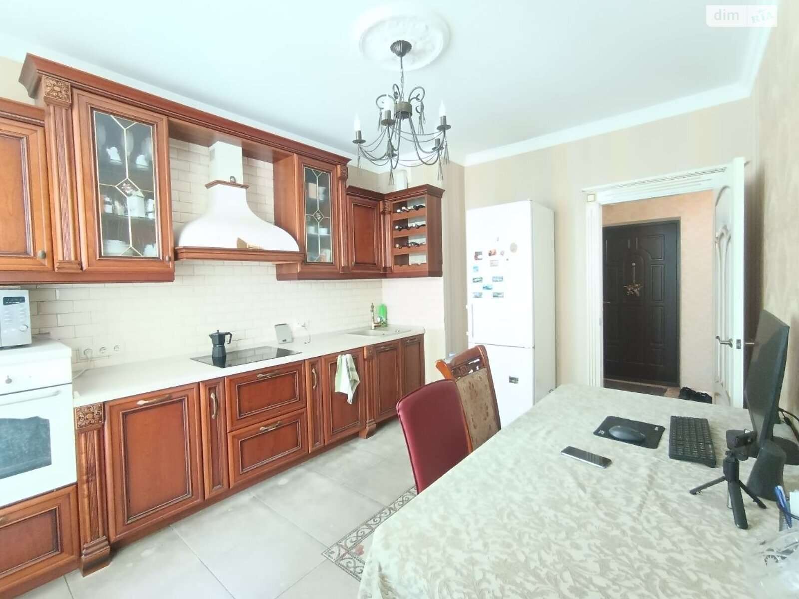 Продаж 2-кімнатної квартири 63 м², Єлизавети Чавдар вул., 8