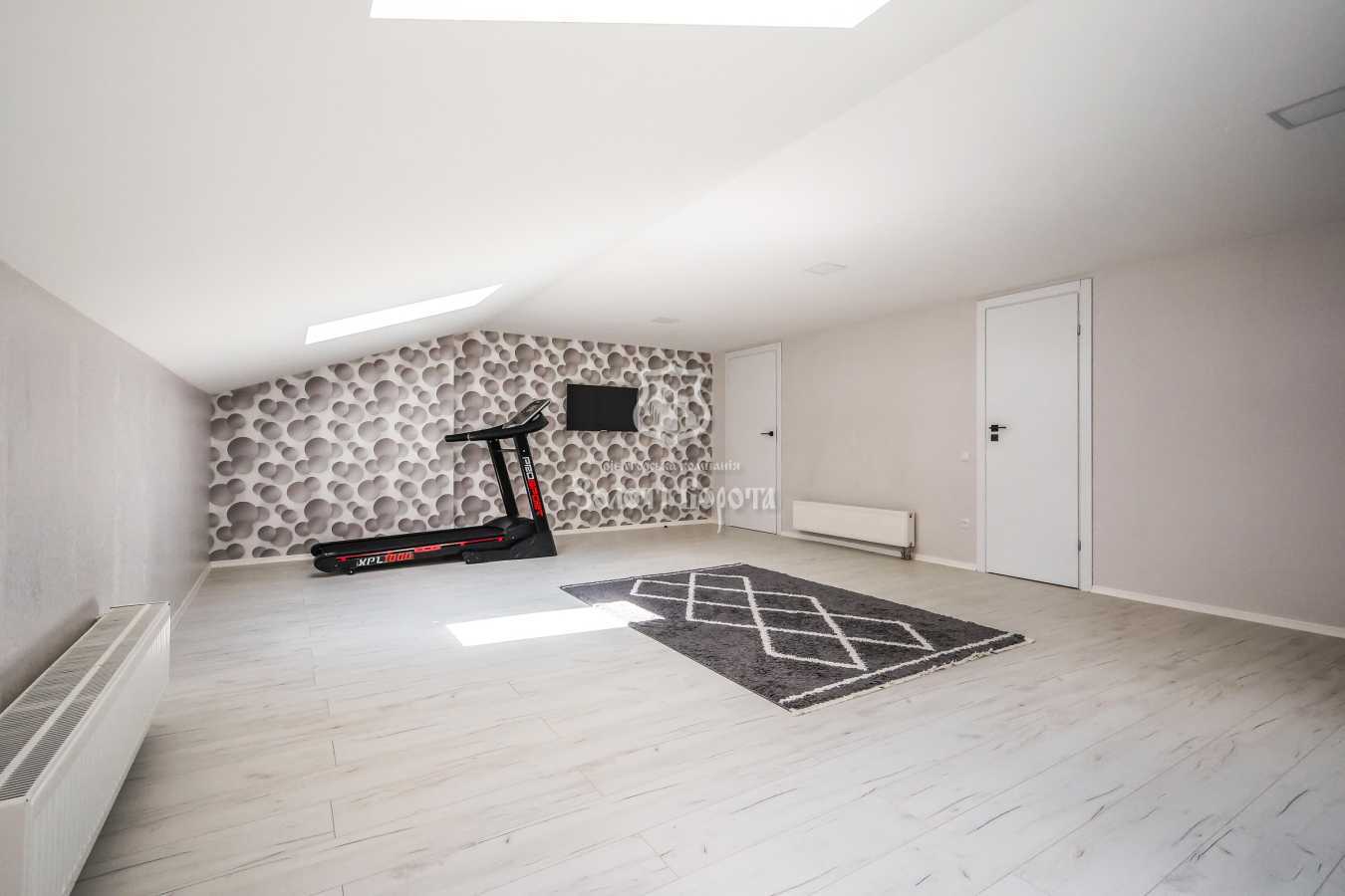 Продаж 2-кімнатної квартири 99.6 м², Бишівська вул., Будинок 5