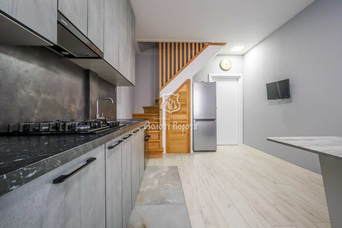 Продаж 2-кімнатної квартири 99.6 м², Бишівська вул., Будинок 5