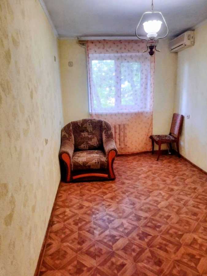 Оренда 3-кімнатної квартири 60 м², Павла Шклярука вул., 6