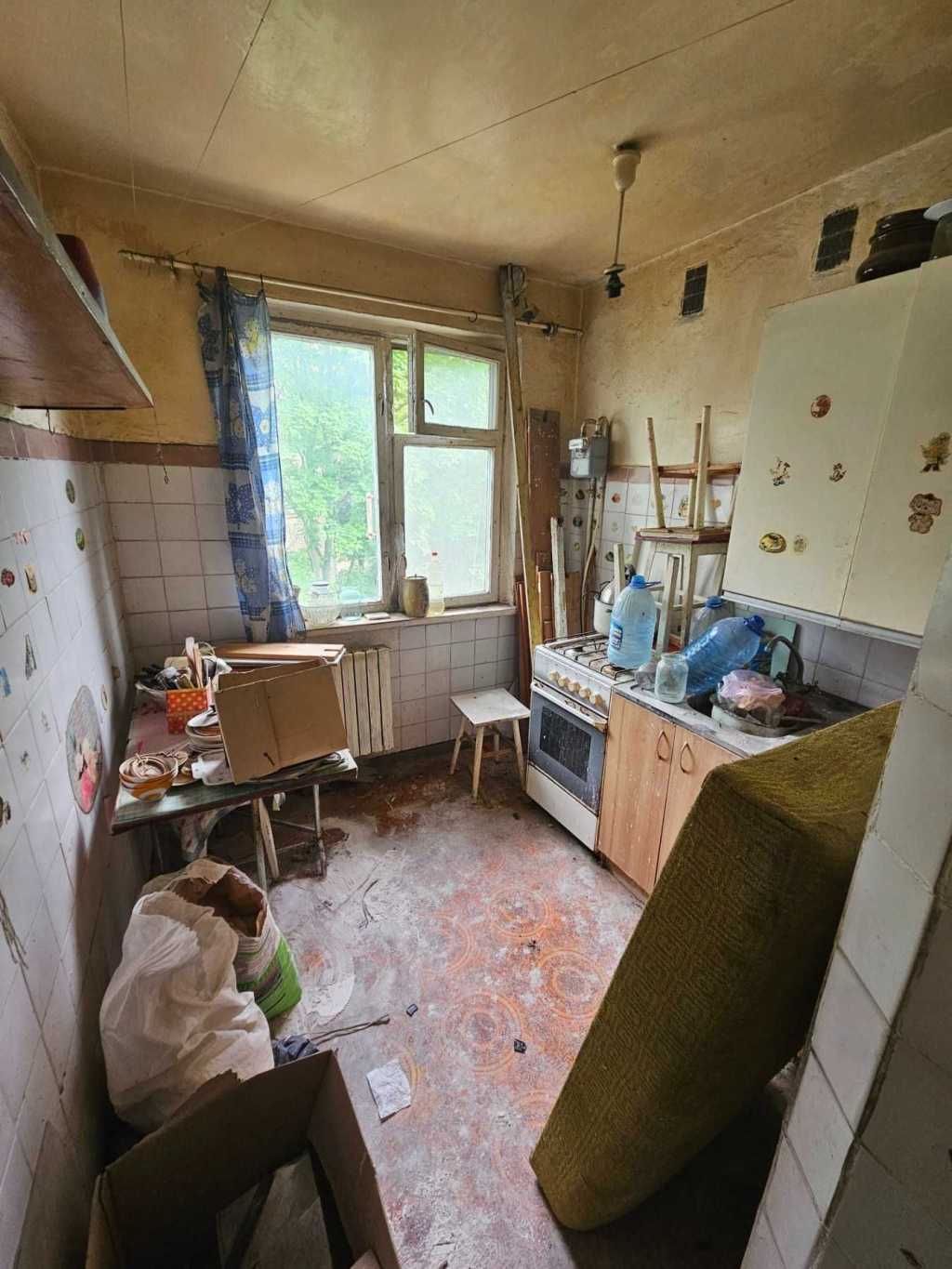Продажа 3-комнатной квартиры 49 м², Небесной сотни просп., 11
