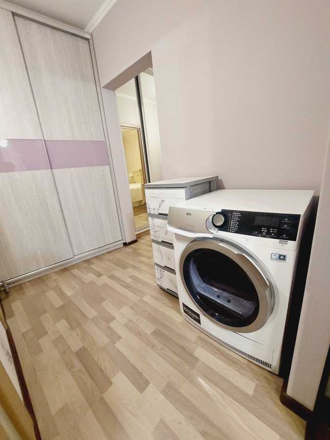 Аренда 2-комнатной квартиры 54 м², Ревуцкого ул., 18