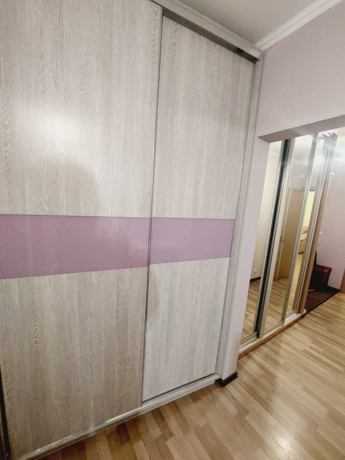 Аренда 2-комнатной квартиры 54 м², Ревуцкого ул., 18