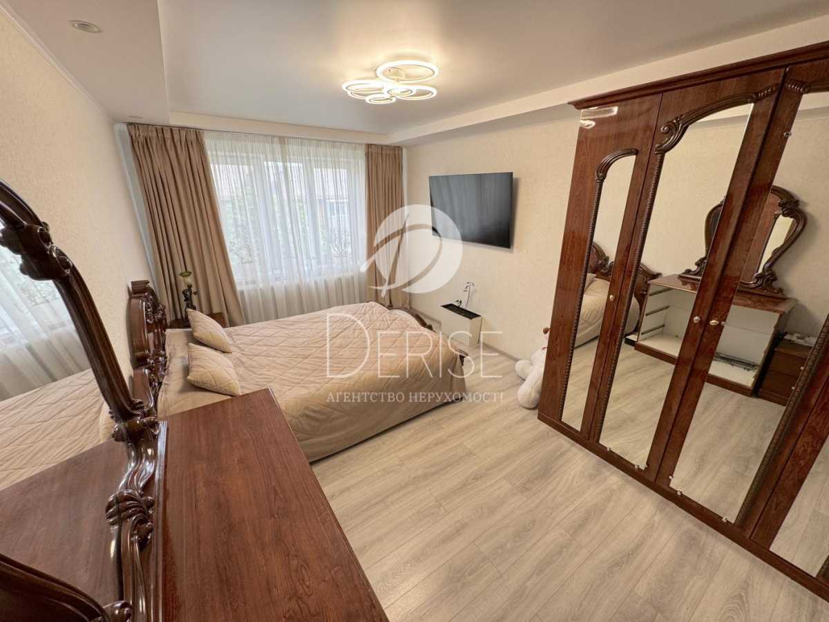 Продажа 2-комнатной квартиры 47 м², Краснопольская ул., 12А