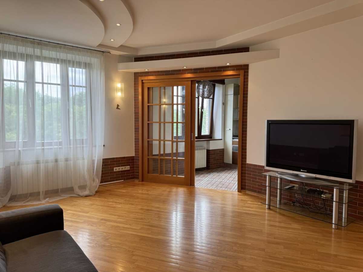 Продажа 3-комнатной квартиры 75 м², Ивана Мазепы ул., 4/6