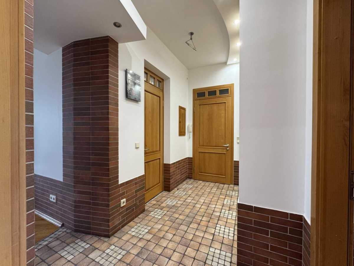 Продажа 3-комнатной квартиры 75 м², Ивана Мазепы ул., 4/6