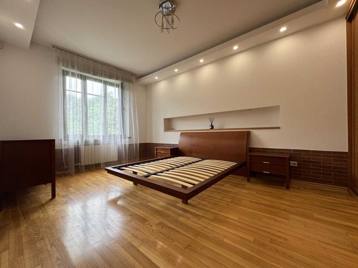 Продажа 3-комнатной квартиры 75 м², Ивана Мазепы ул., 4/6
