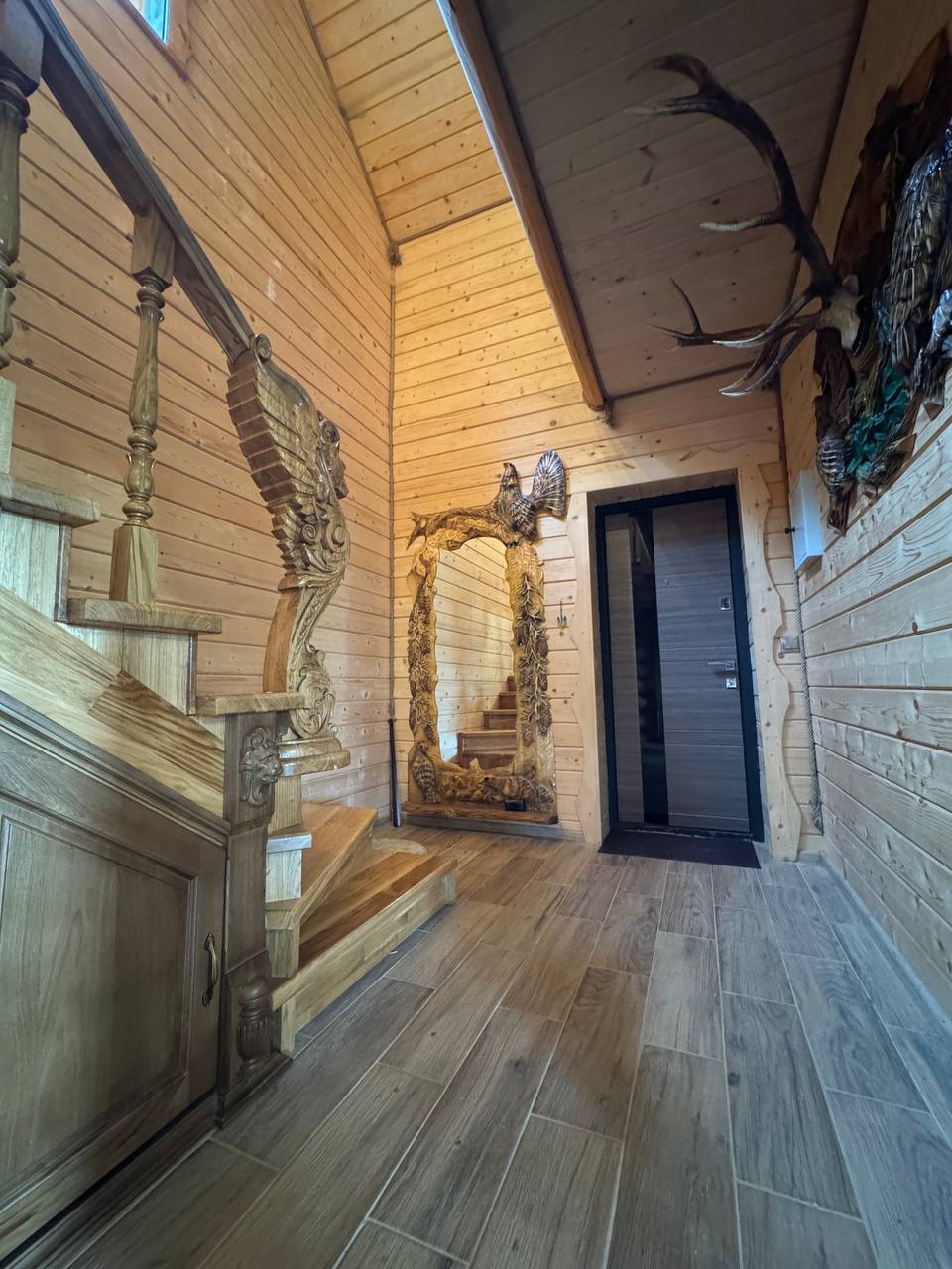 Оренда будинку 200 м²
