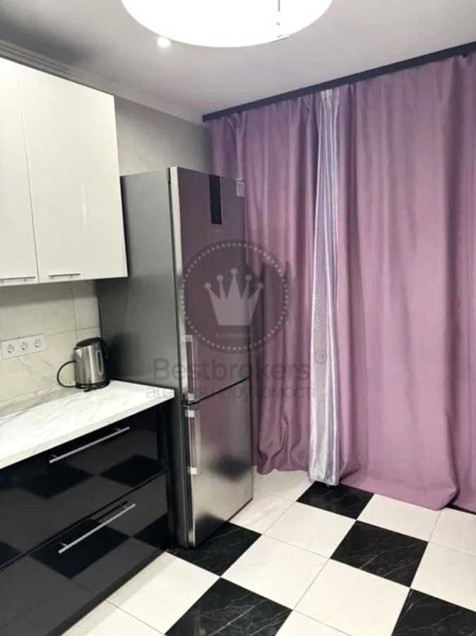 Оренда 1-кімнатної квартири 52 м², Героїв Севастополя вул., 35А
