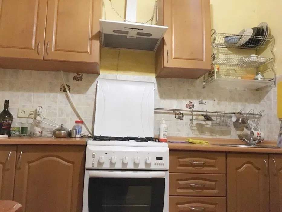 Продаж 1-кімнатної квартири 32 м², Юрія Гагаріна просп., 3