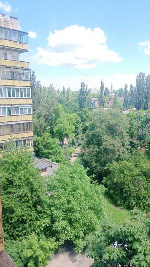 Продаж 1-кімнатної квартири 40 м², Академіка Доброхотова вул., 11