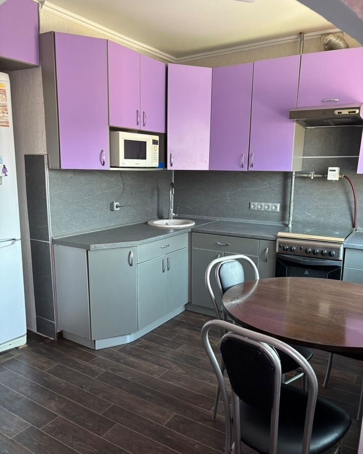 Аренда 2-комнатной квартиры 70 м², Центральный просп., 152