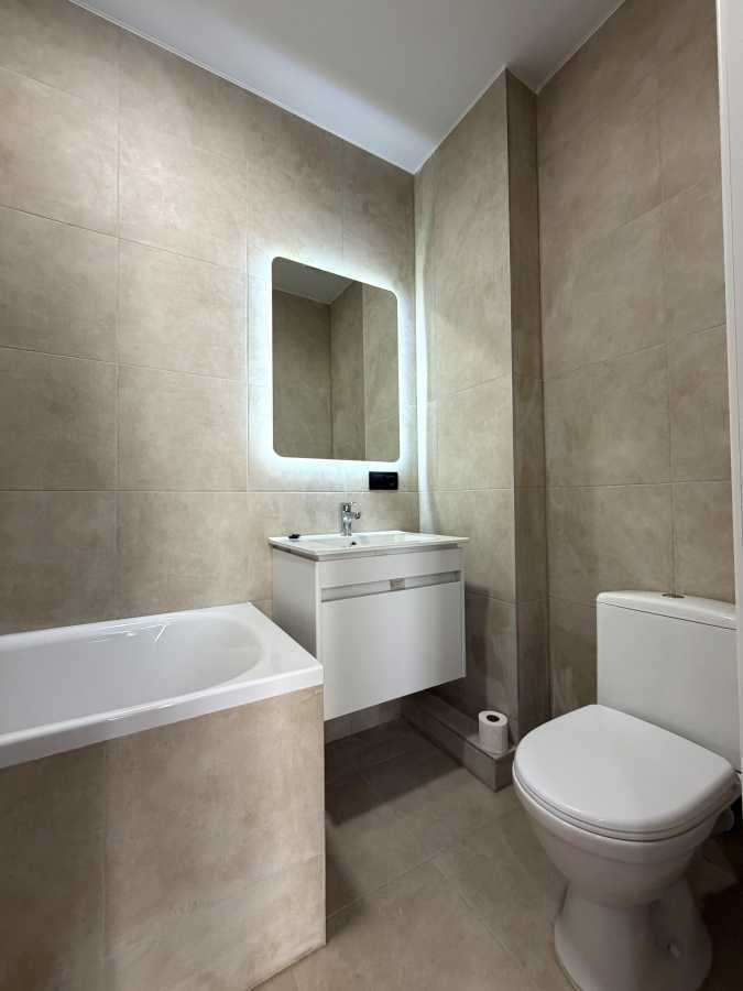Продаж 2-кімнатної квартири 42 м², Обухівська вул., 91