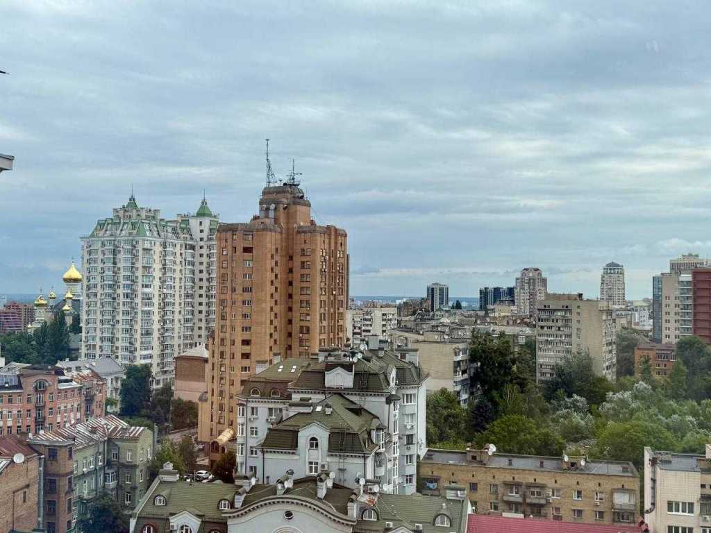 Аренда 2-комнатной квартиры 75 м², Дмитриевская ул., 80