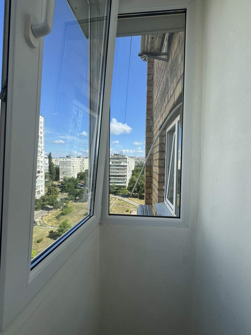 Оренда 1-кімнатної квартири 30 м², Оболонський просп., 7Г