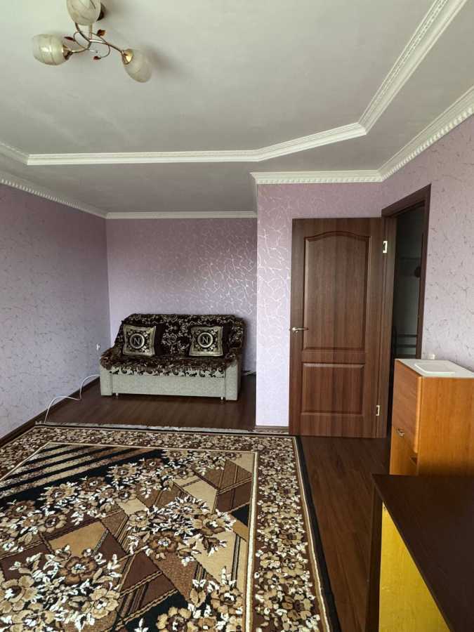 Аренда 1-комнатной квартиры 42 м², Сергея Москаленко ул., 43