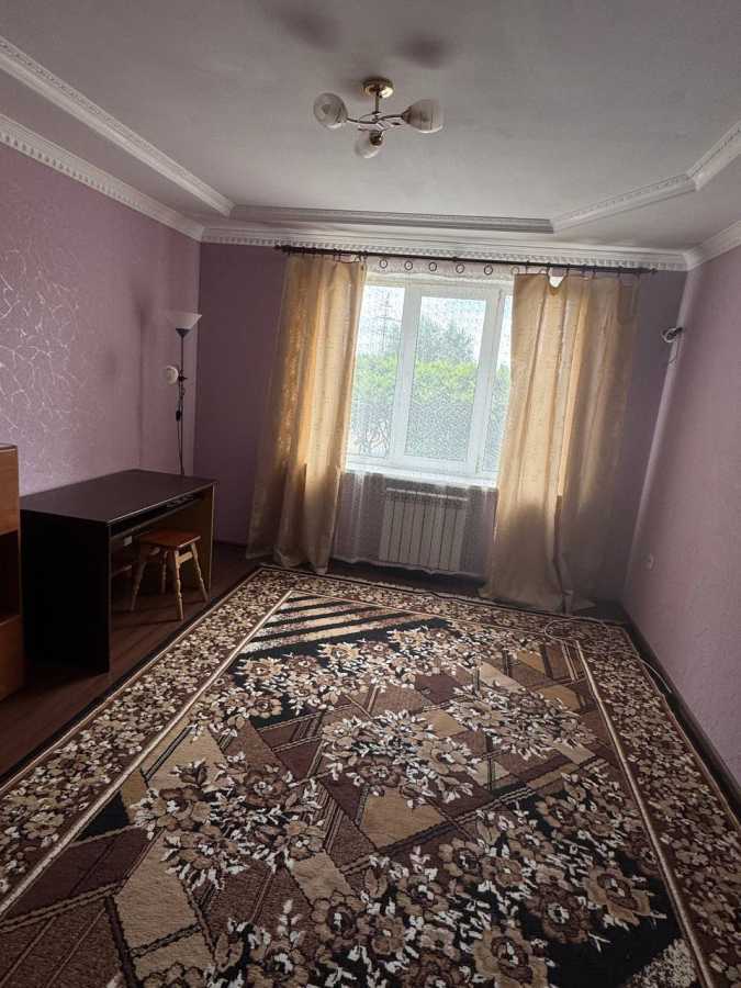 Аренда 1-комнатной квартиры 42 м², Сергея Москаленко ул., 43