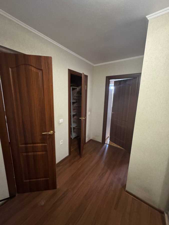 Аренда 1-комнатной квартиры 42 м², Сергея Москаленко ул., 43