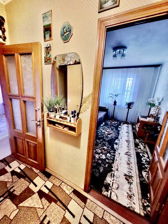 Продаж 2-кімнатної квартири 51 м², Миколи Ушакова вул., 20
