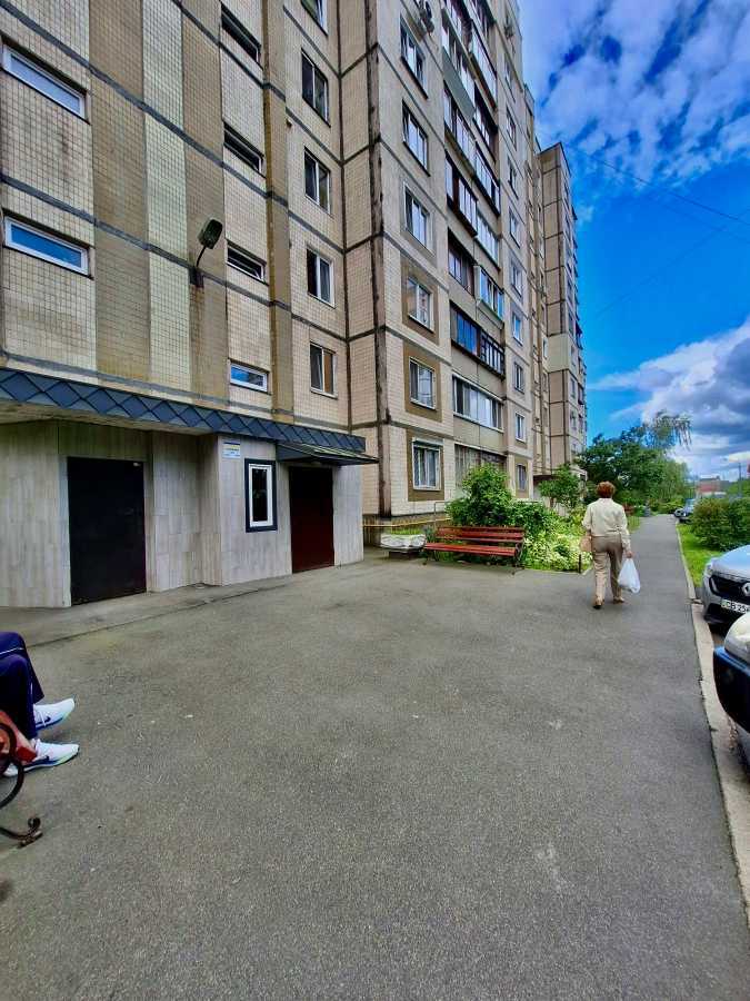 Продаж 2-кімнатної квартири 51 м², Миколи Ушакова вул., 20