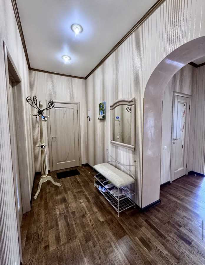 Продажа 3-комнатной квартиры 80 м², Михаила Бойчука ул., 15