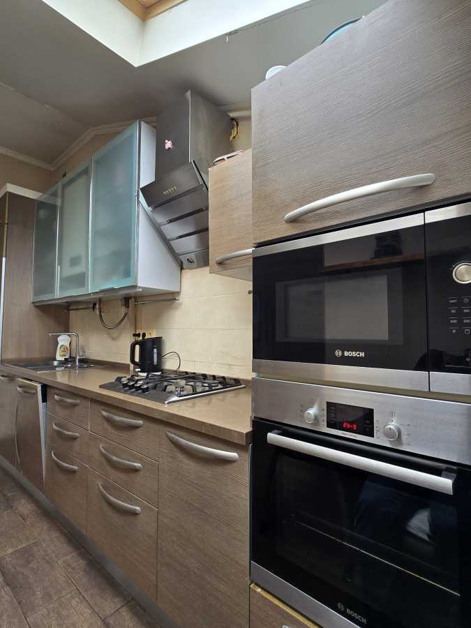 Продажа 2-комнатной квартиры 60 м², Гостомільське, 18