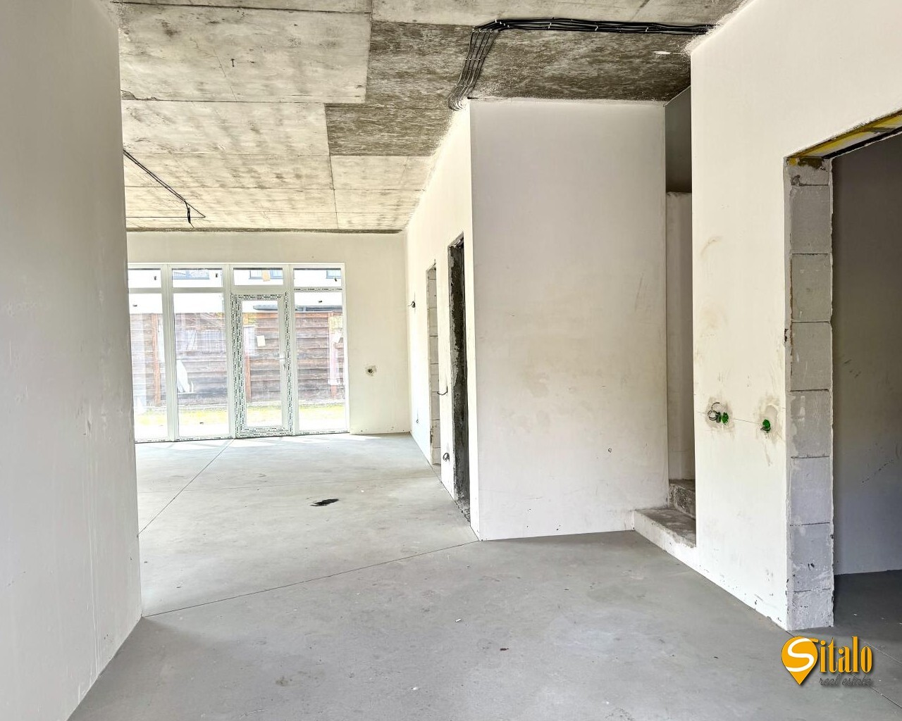 Продажа дома 180 м², 1-я Озерная ул.