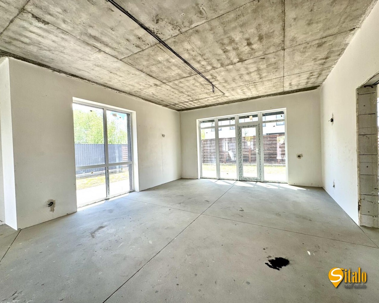Продажа дома 180 м², 1-я Озерная ул.