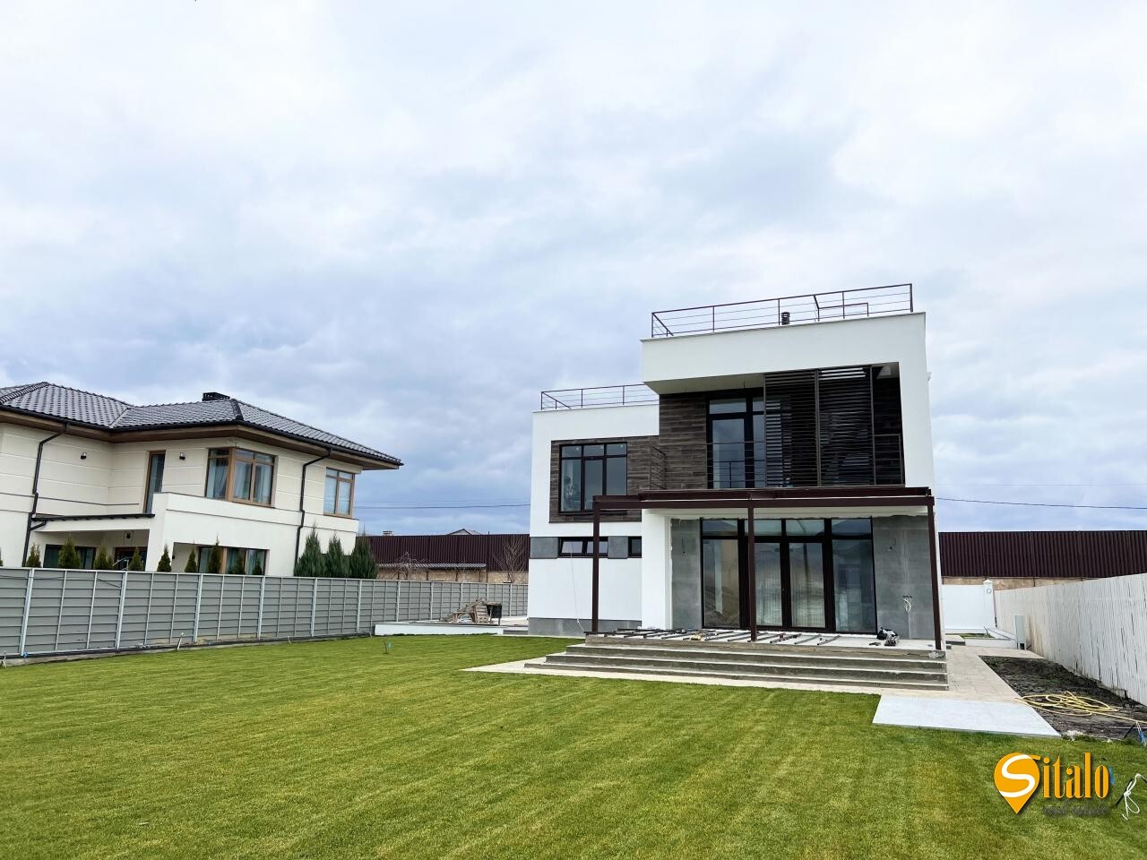 Продажа дома 240 м², 43-я Садовая ул.