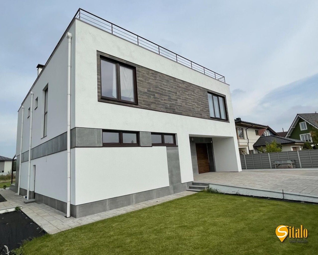 Продажа дома 240 м², 43-я Садовая ул.