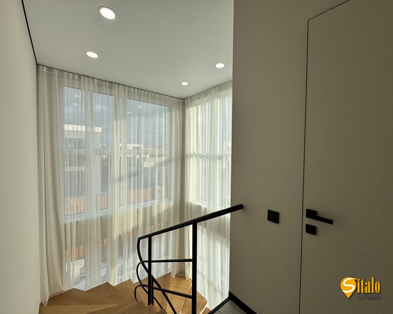 Продажа дуплекса 135 м², 1-я Озерная ул.