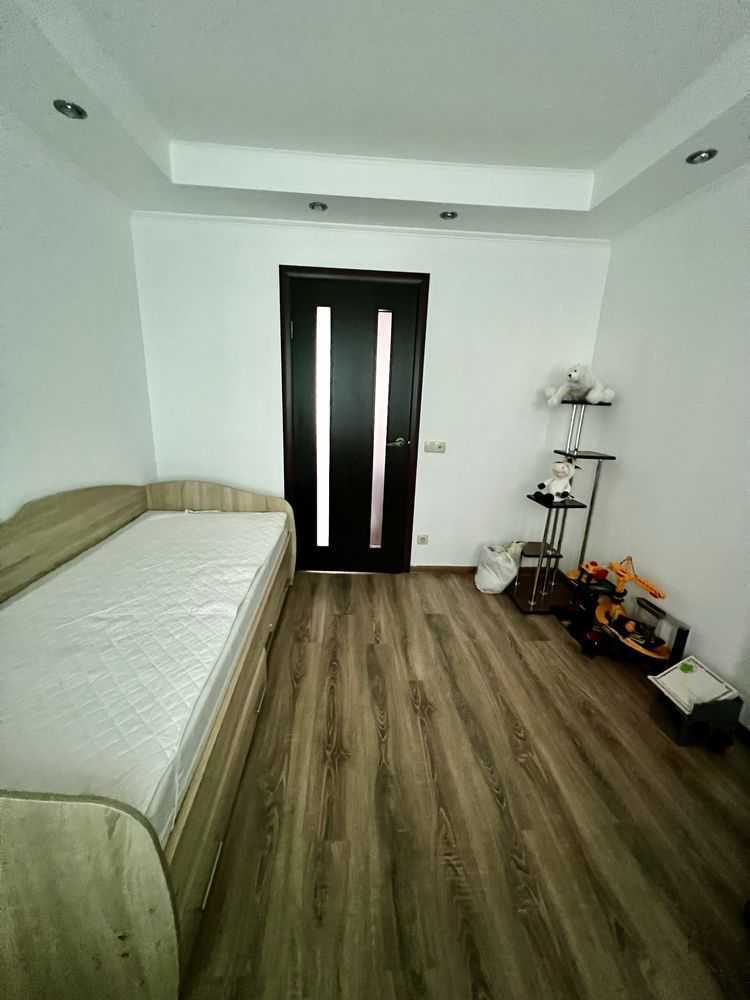 Оренда 3-кімнатної квартири 60 м², Харківське шосе, 21/1