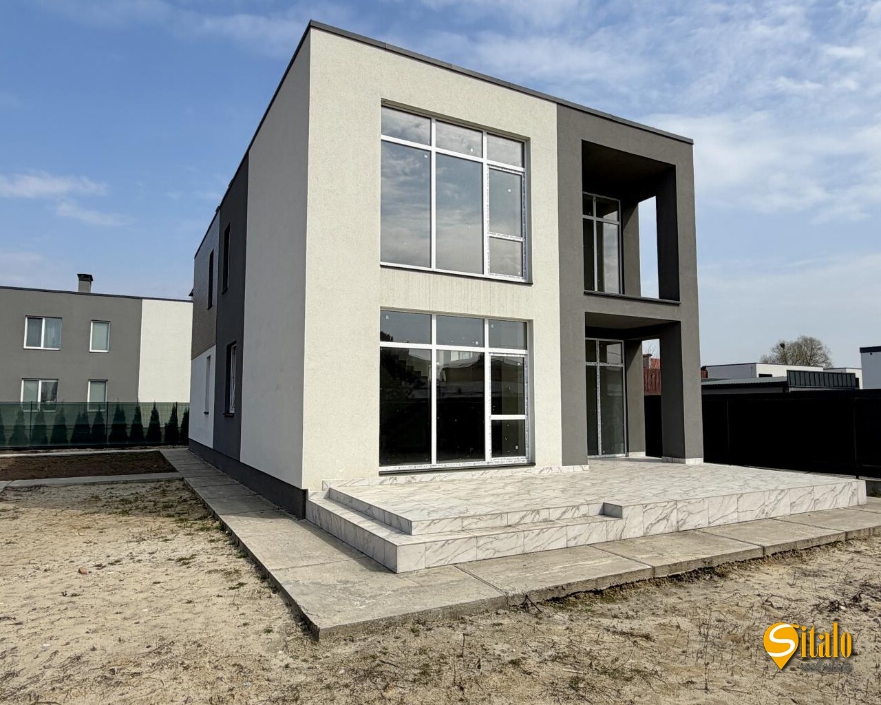 Продажа дома 180 м², 1-я Озерная ул.